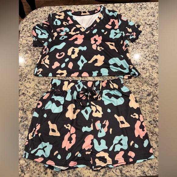 Other - Pajama Set, t shit and shorts